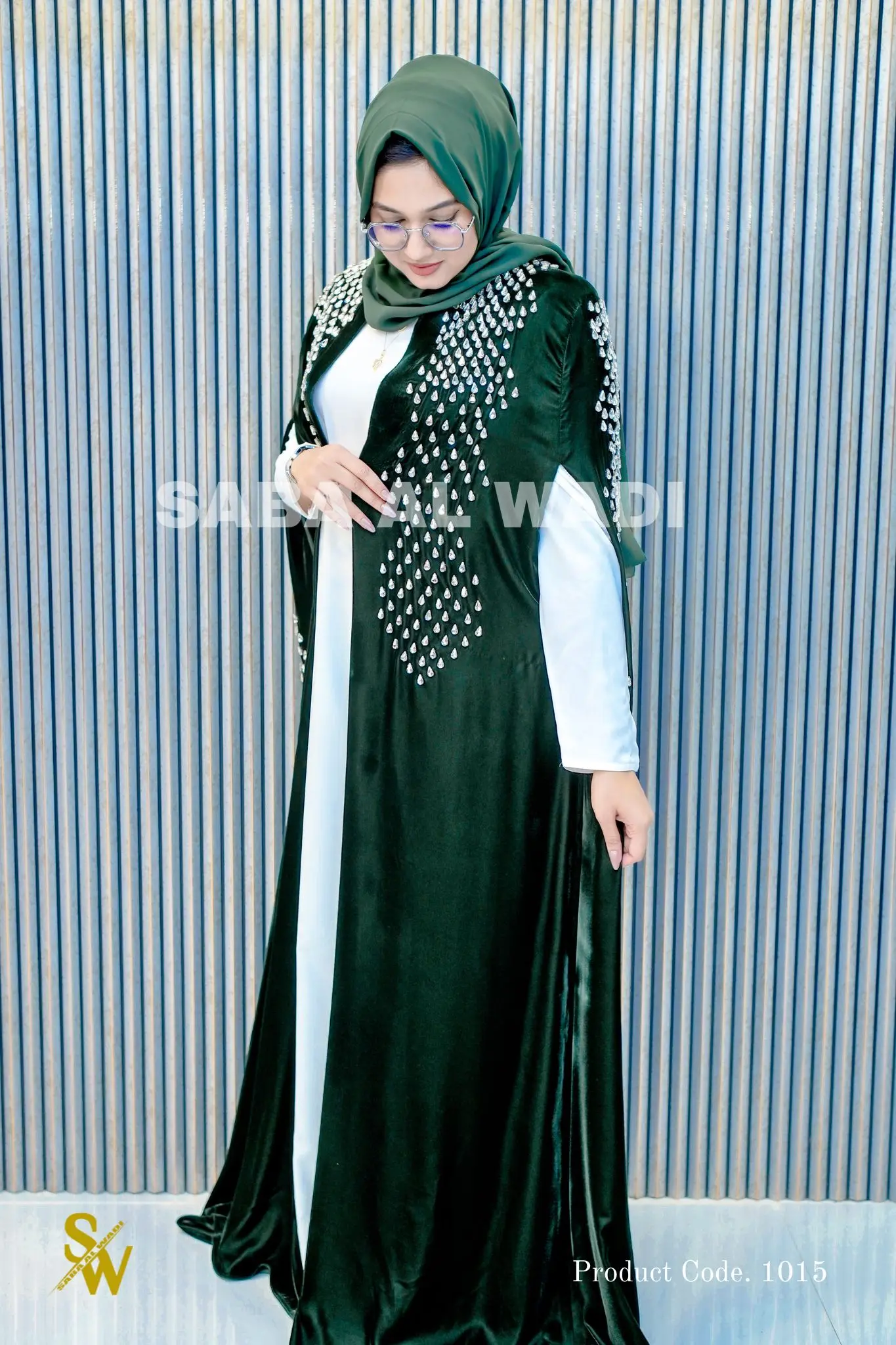 The Velvet luxe Abaya: A Masterpiece in Our Party abaya collection image 3