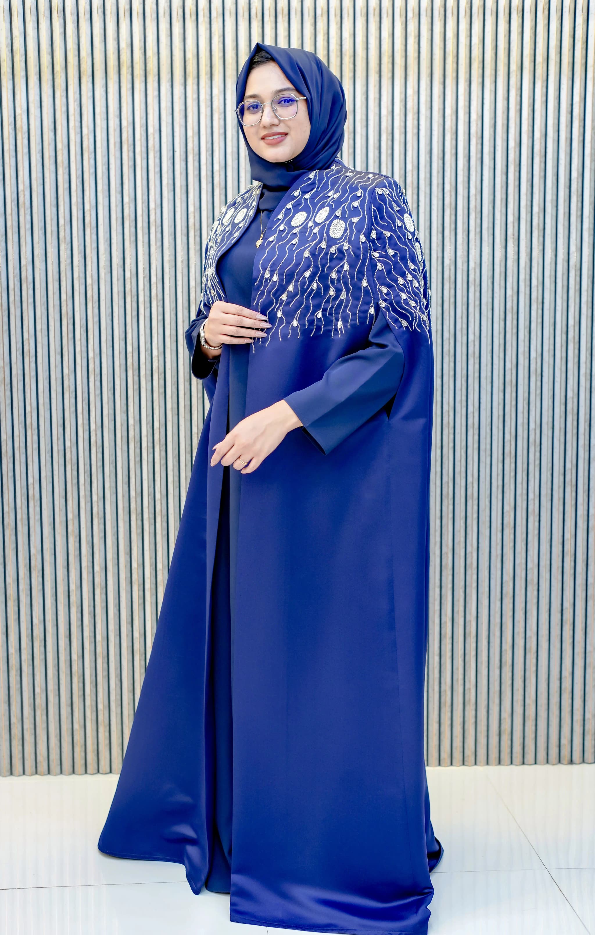 the Zahara Luxe Abaya: The Pinnacle of the Dubai Trending abaya 2026 Scene image 4
