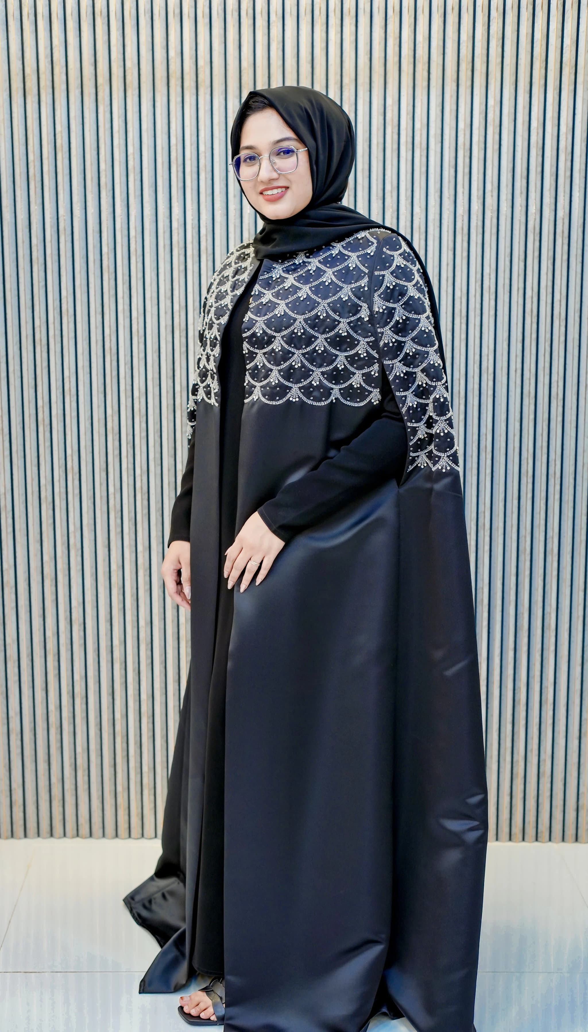 Midnights Luxe Cape Abaya - Bridal - Black Crystal Luxury | Saba Al Wadi images 2
