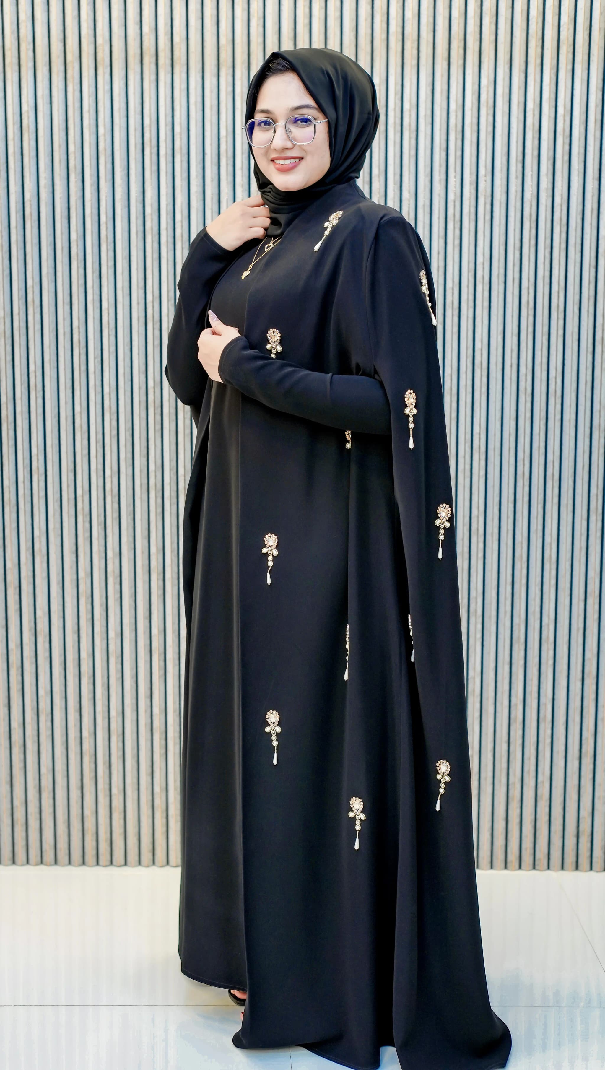 Elyasian Noir Barbie Crepe Cape Abaya - Premium Black | Saba Al Wadi image 2
