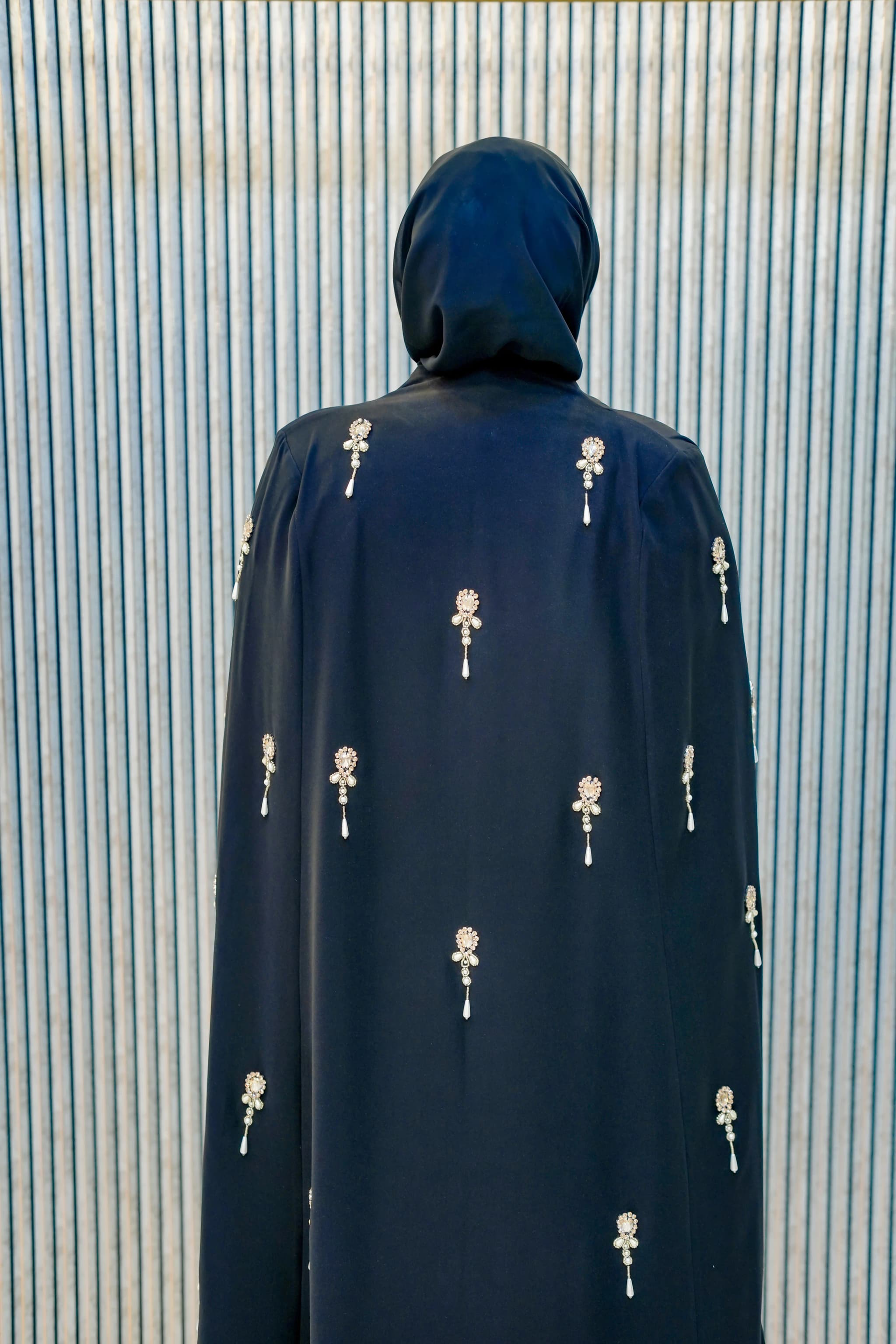 Elyasian Noir Barbie Crepe Cape Abaya - Premium Black | Saba Al Wadi image 3