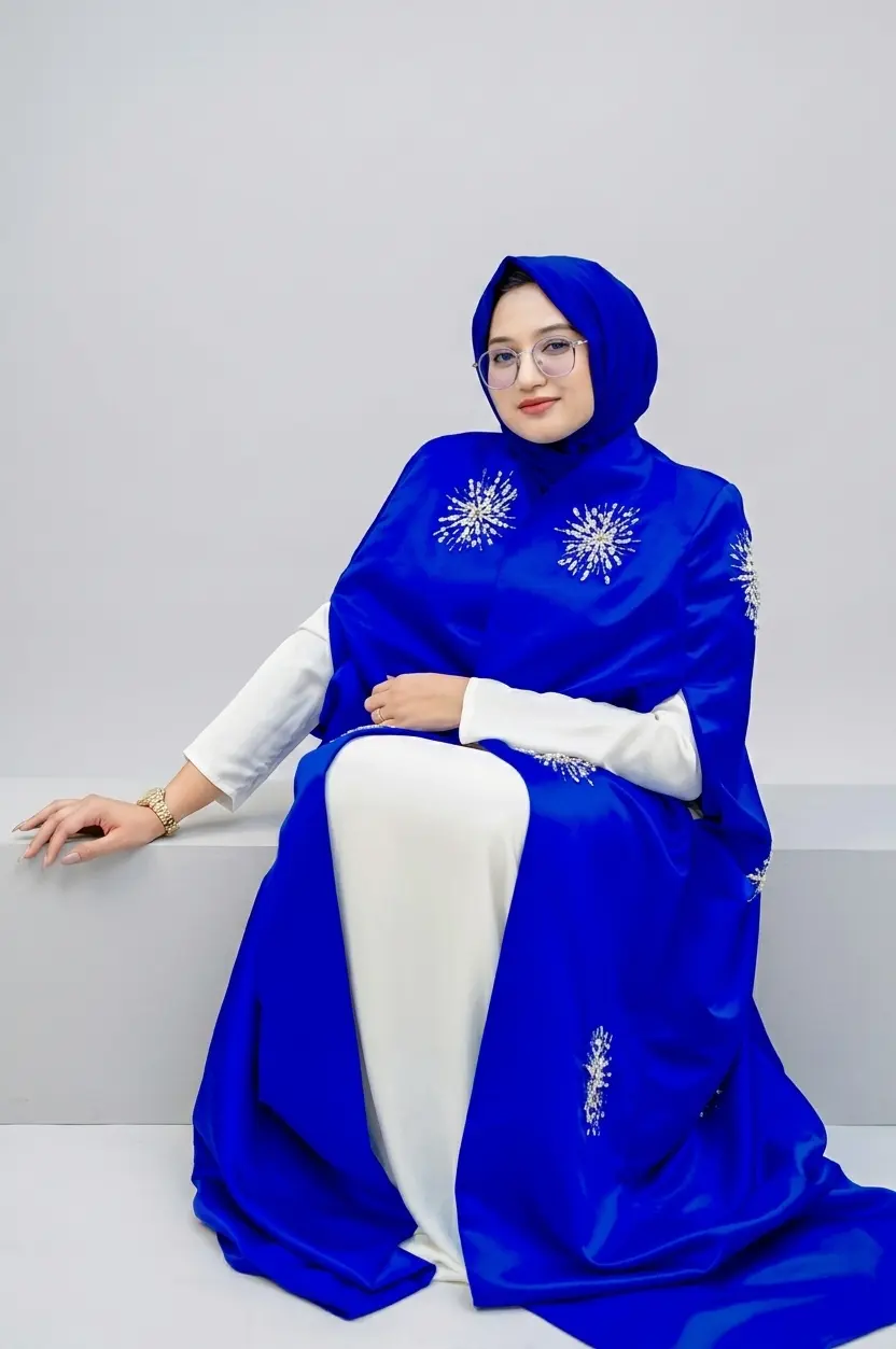 Anna Bell Sleeve Abaya: The Crown Jewel of the Abu Hail Best Abaya Collection Dubai image 4